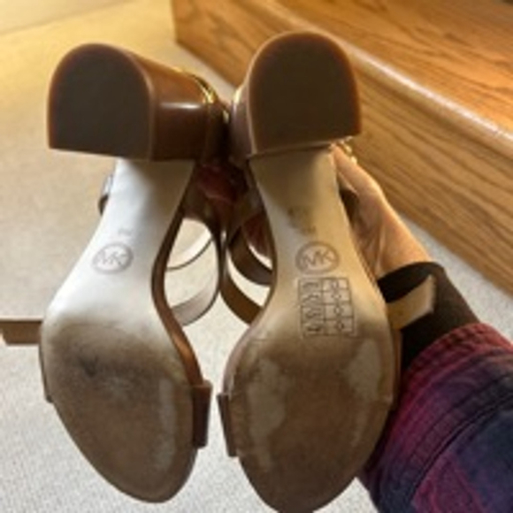 🌿Michael Kors Women’s light brown sandals size 6🌿 - Picture 6 of 6